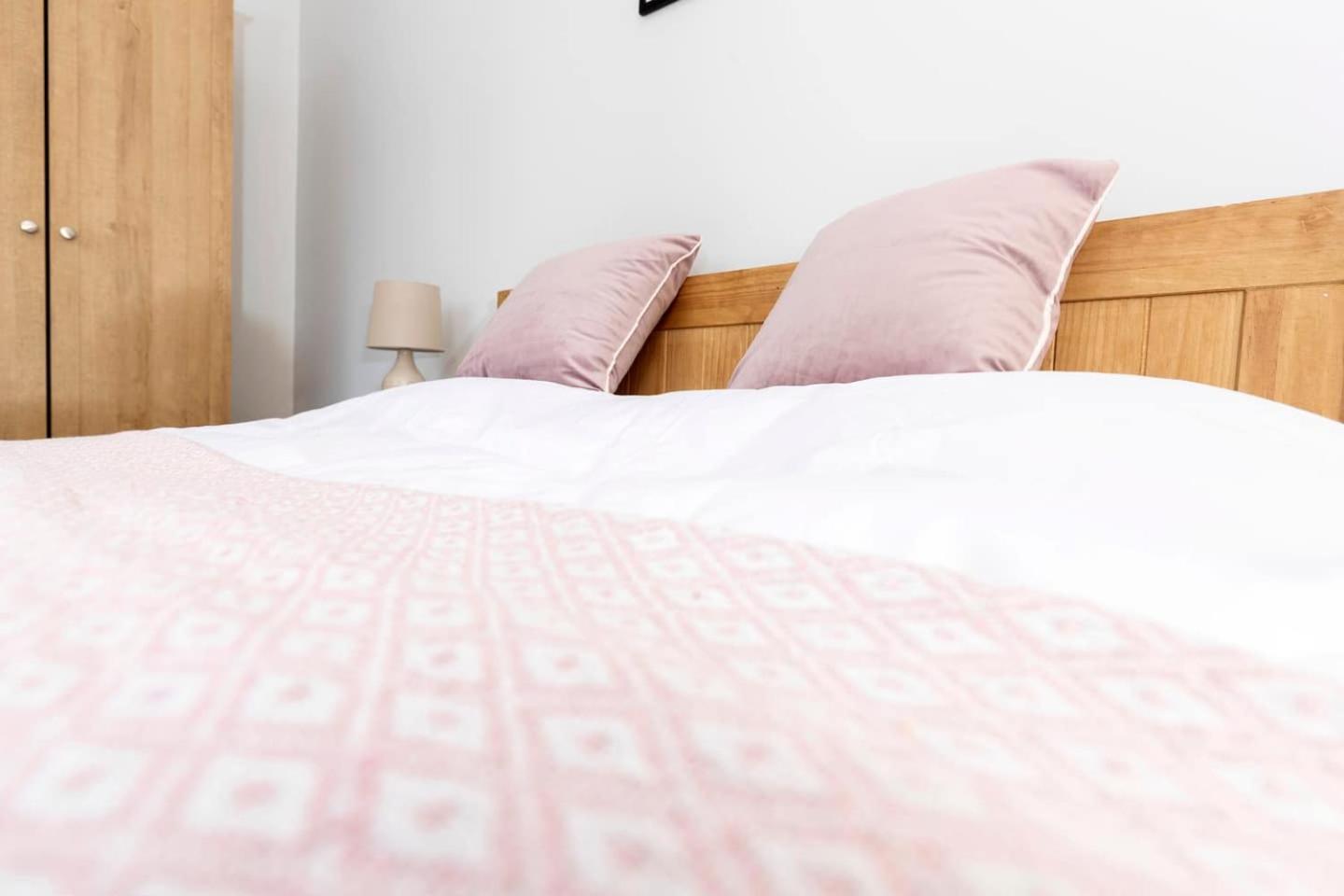 Modern 2 Bedroom Perfect For Family Friends And Workers South Shields Buitenkant foto