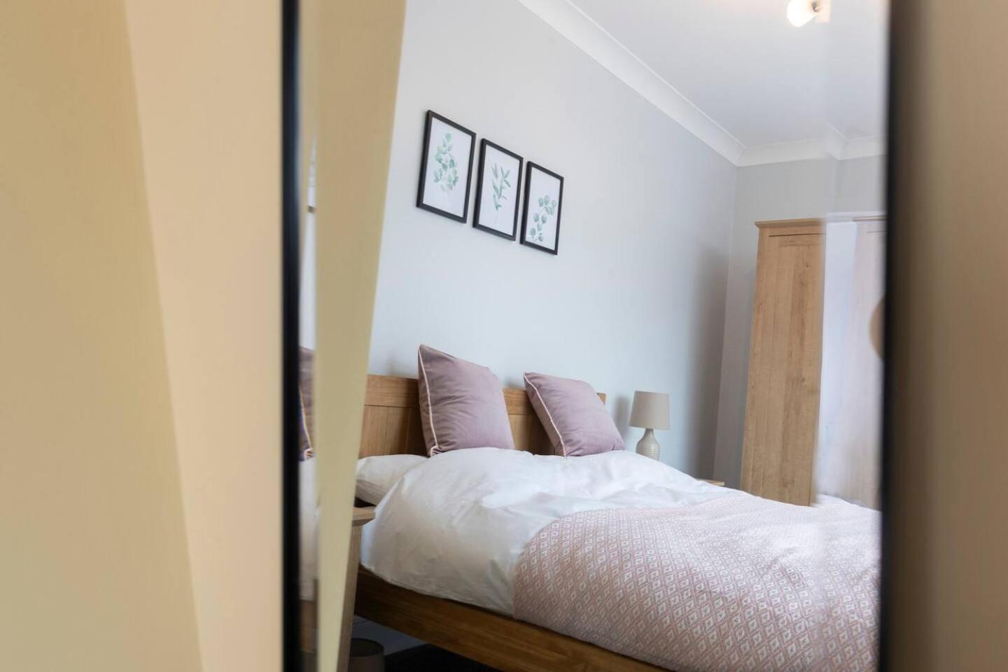 Modern 2 Bedroom Perfect For Family Friends And Workers South Shields Buitenkant foto